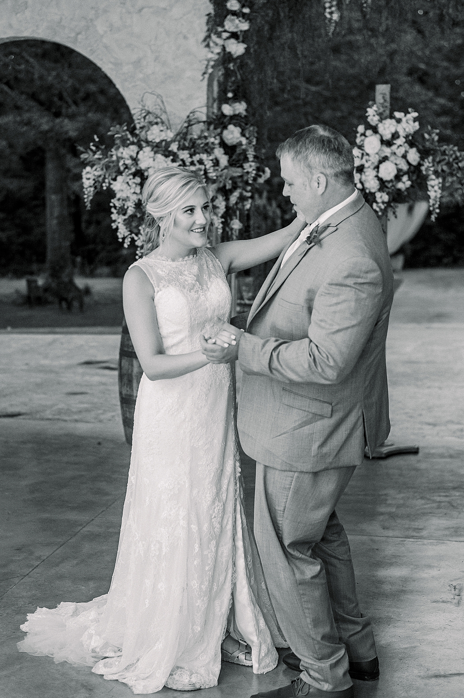 bride and dad dance together at Alabama wedding reception