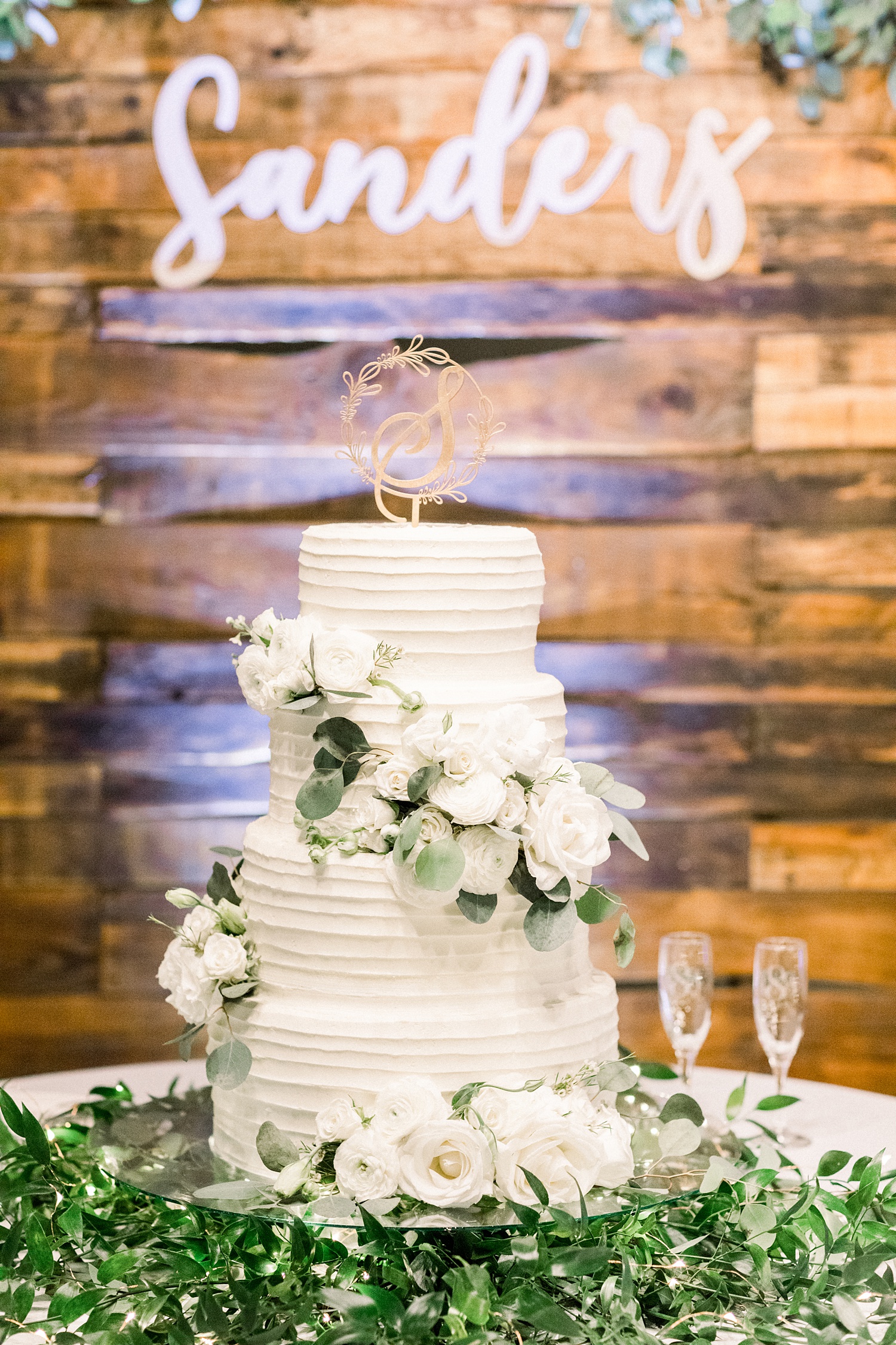 elegant wedding cake with white roses