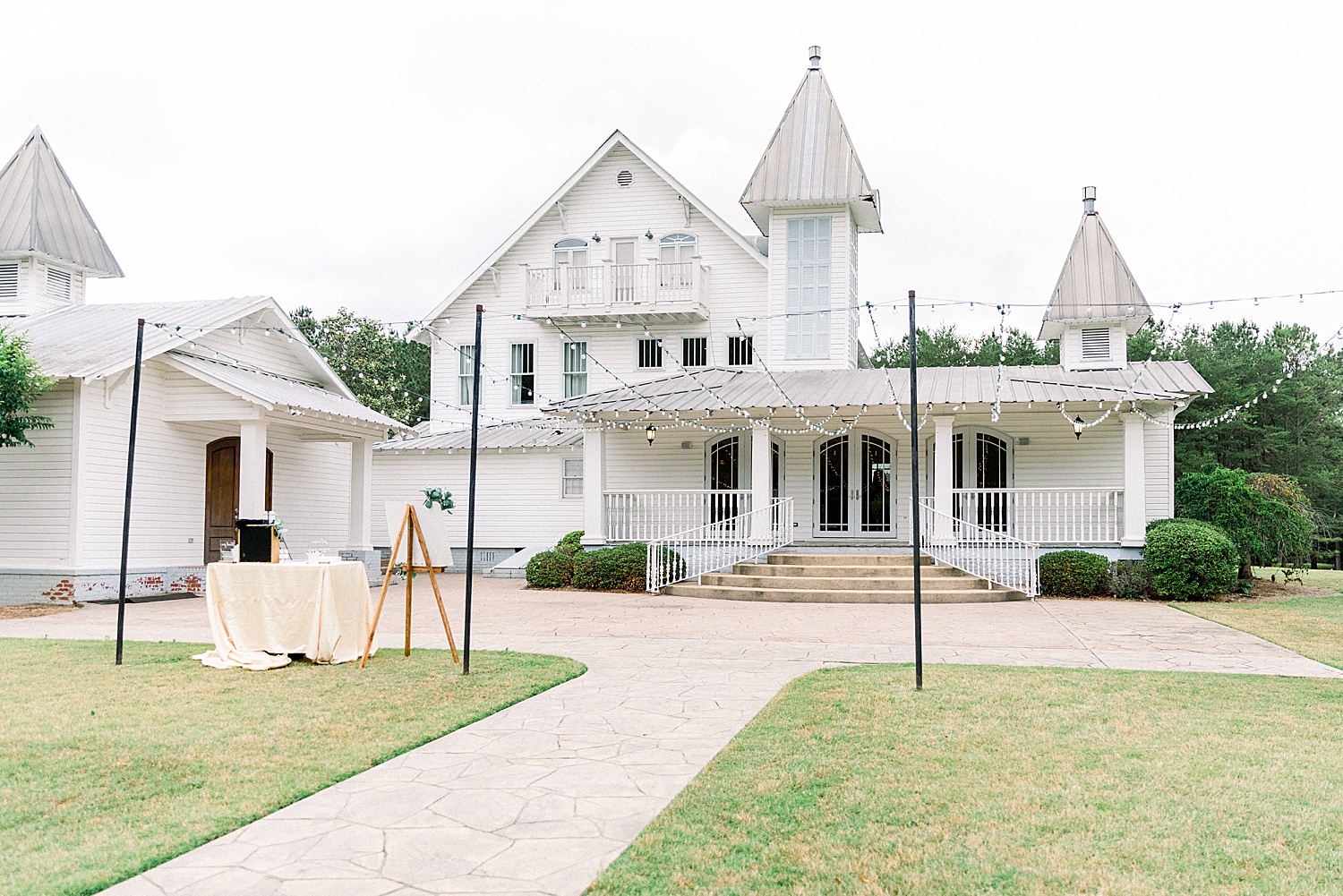 The Sonnet House Wedding in Alabama