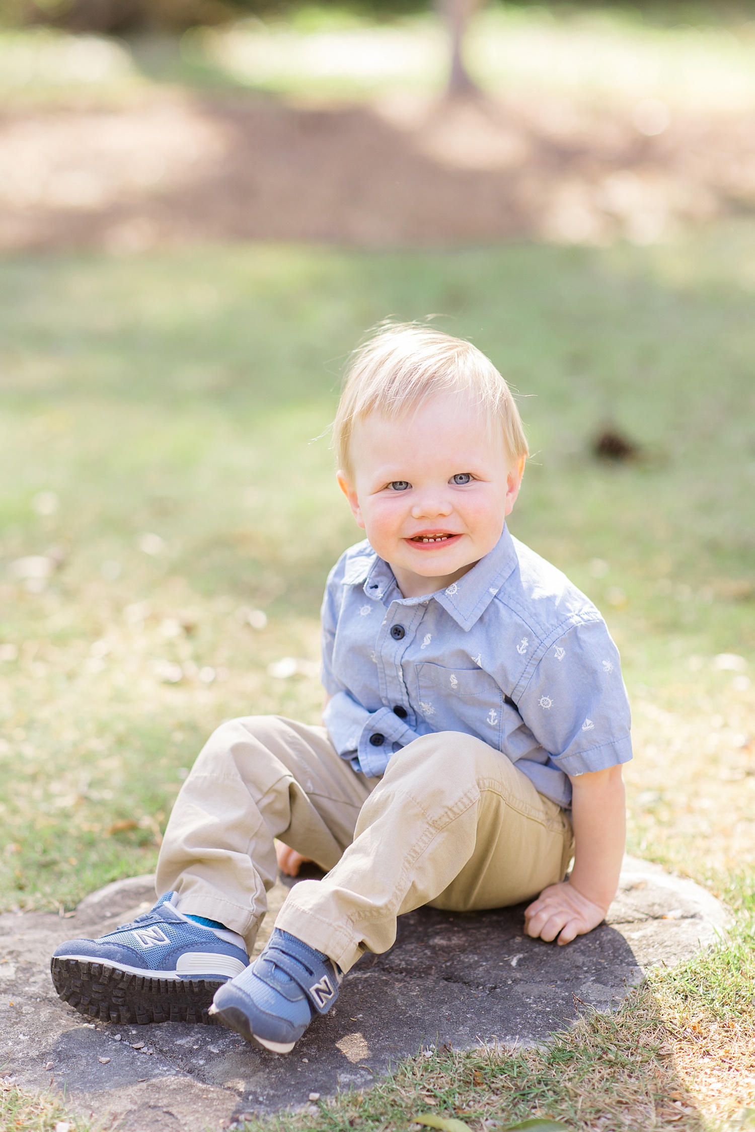 little boy during spring mini session