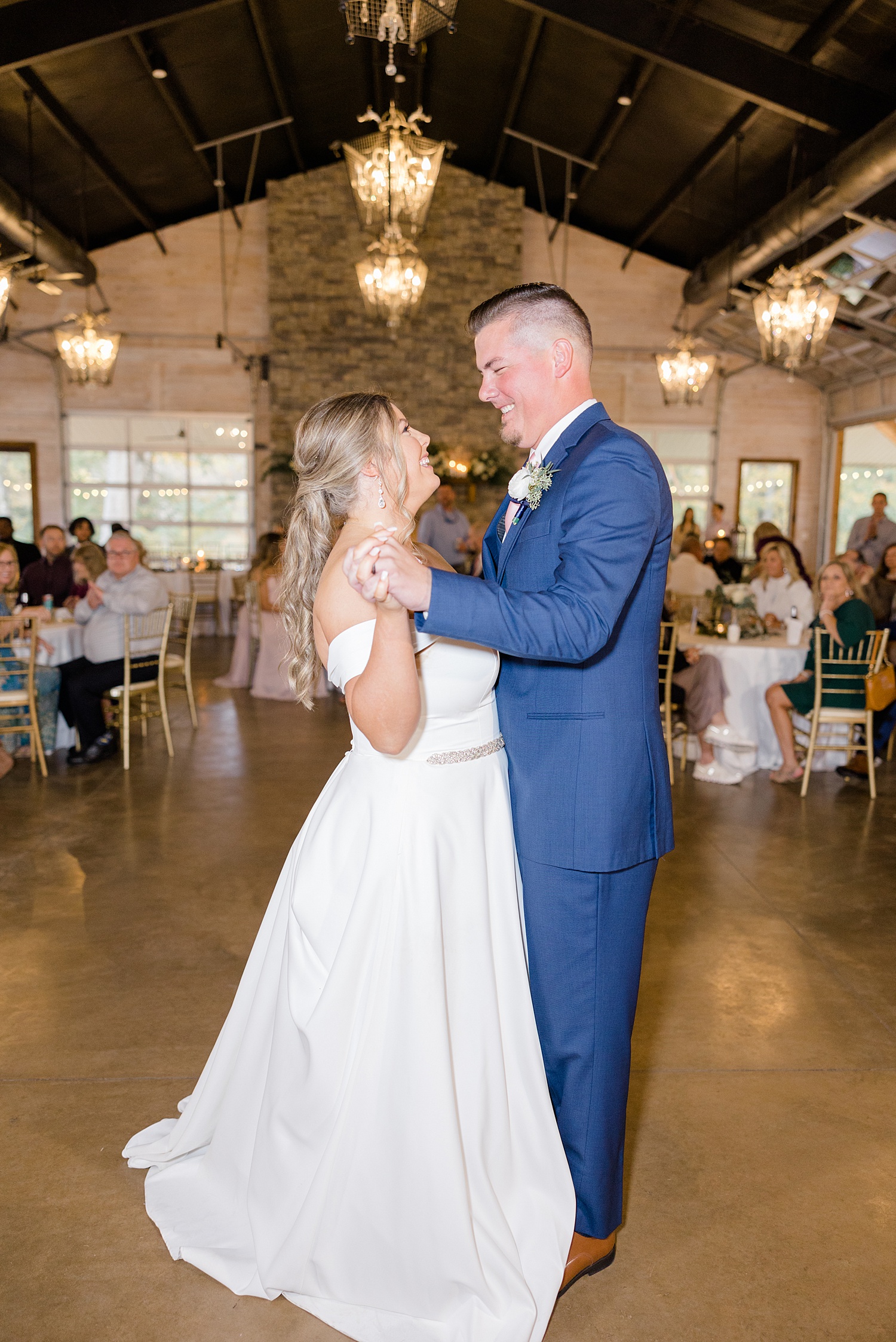 bride and groom share first dance at Mathews Manor Wedding