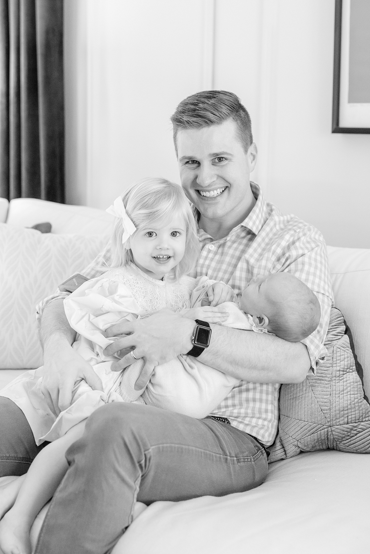 timeless newborn and family portraits 