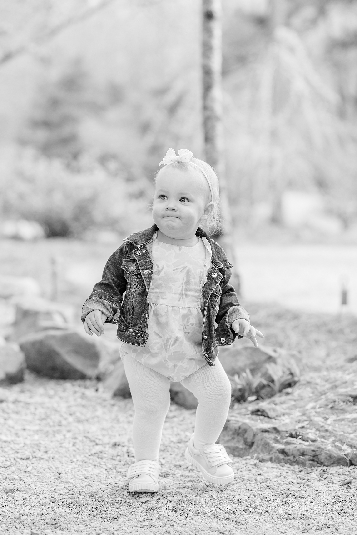 timeless portraits from spring session at gardens 