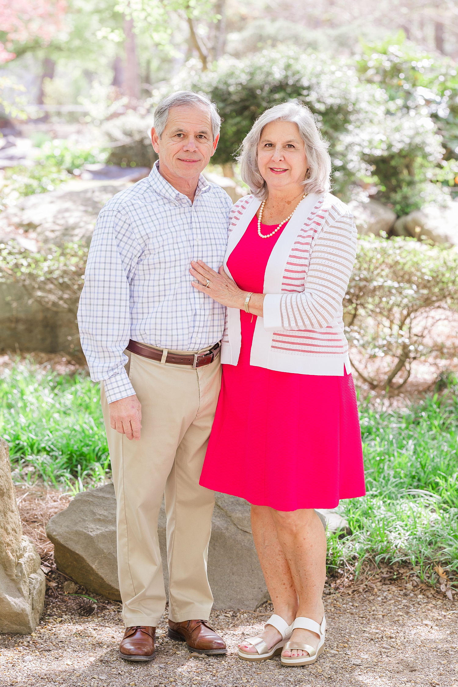 couple portraits from Spring Mini Sessions at Birmingham Botanical Gardens